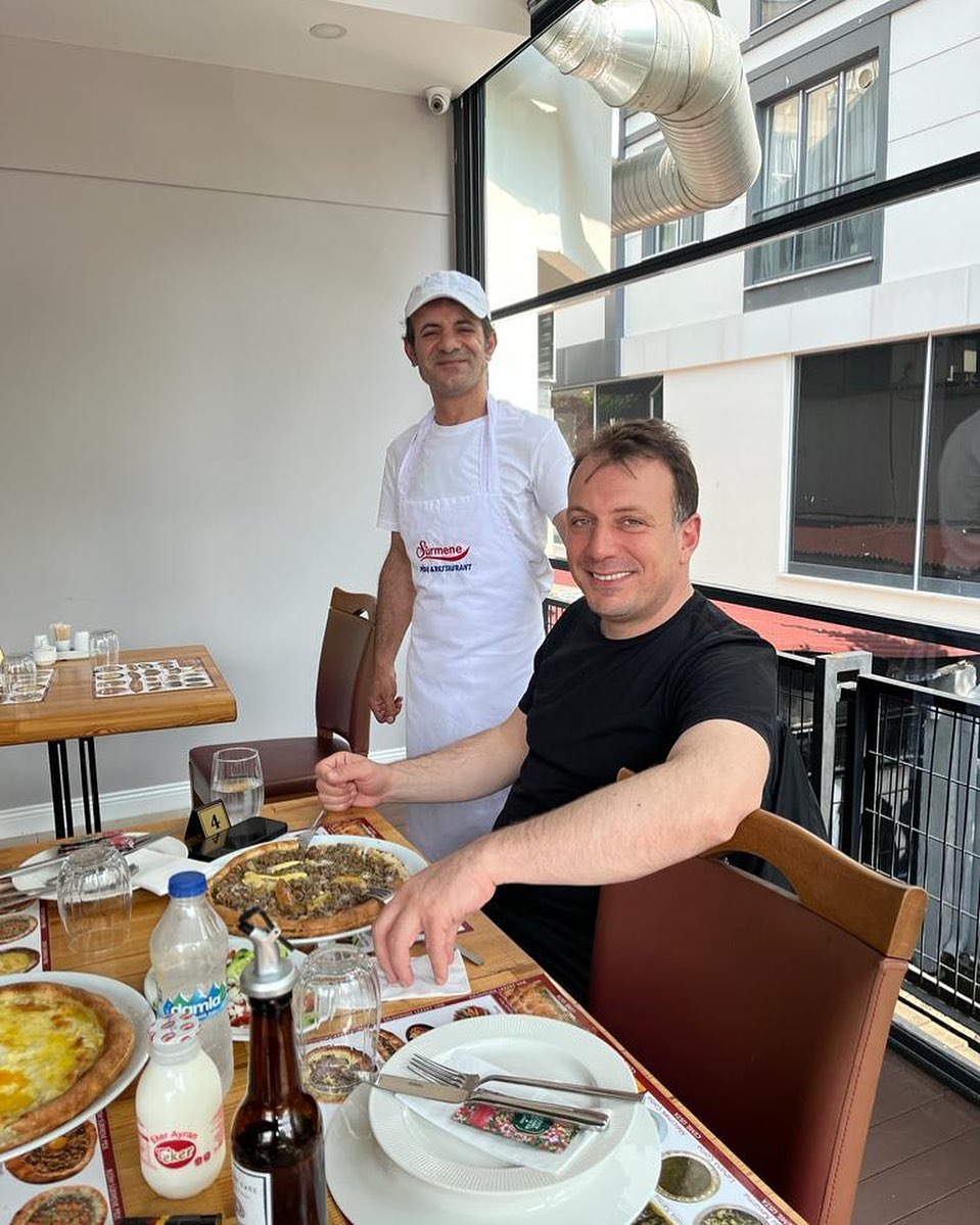 sürmene pide restaurant ünlüler (2)